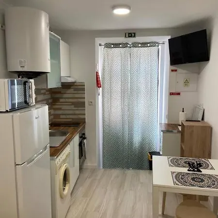 Loft Apartment *